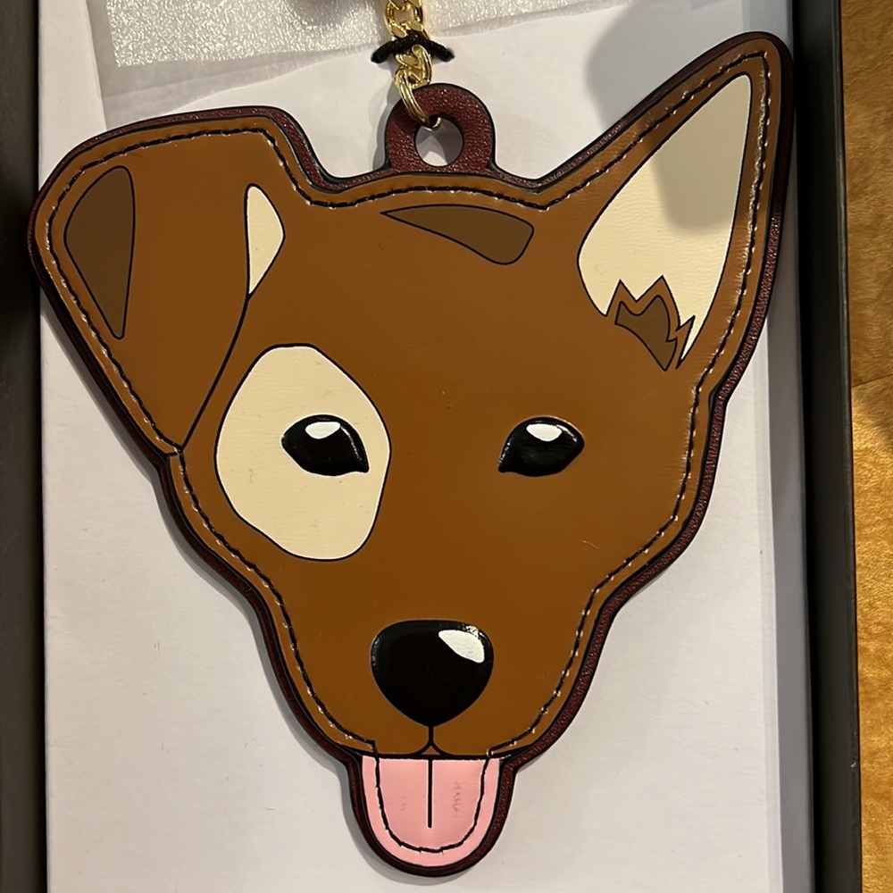 New Michael Kors leather keychain - Picture 3 of 5